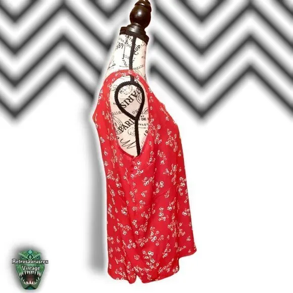 𝅺maurices Red Ditsy Floral Open Back Tank Top, Large NWT - Picture 5 of 7